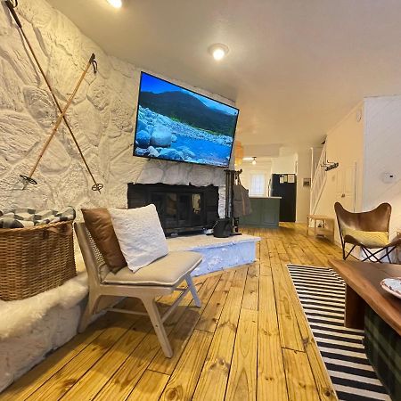 Red River Getaway- Ski In Ski Out, Newly Remodeled 외부 사진